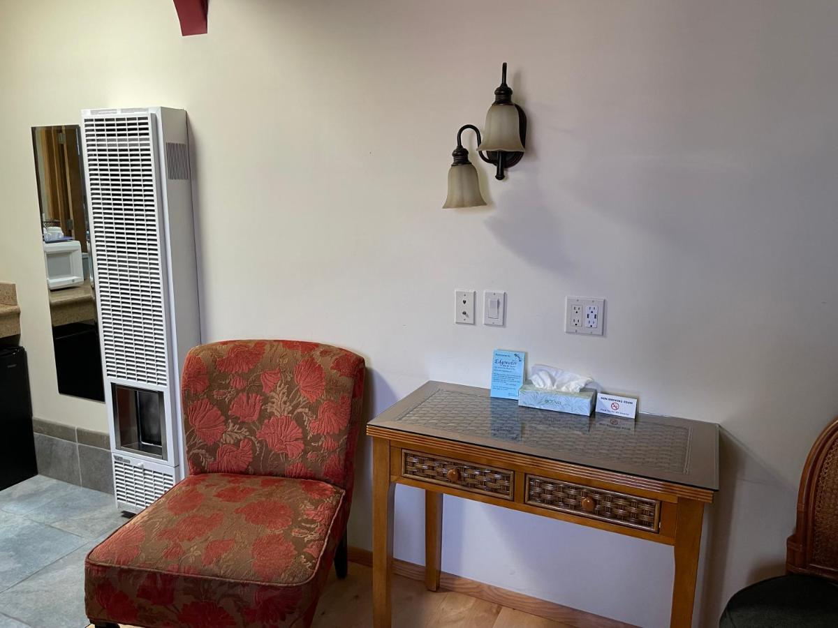 Inn Edgewater & 3*