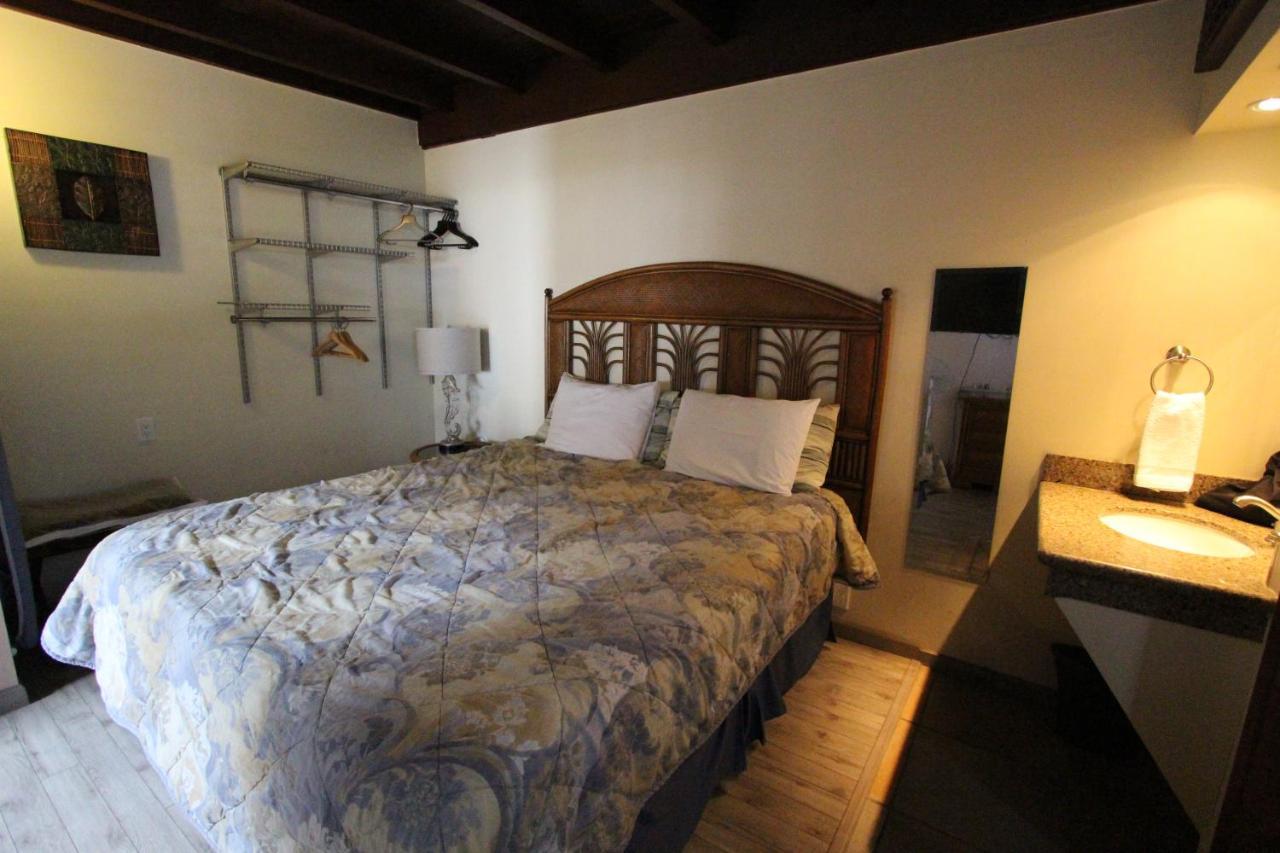 Inn Edgewater & 3*