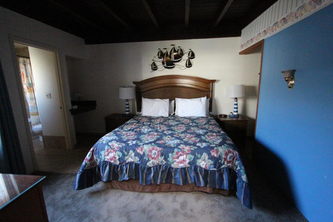 Edgewater Beach & 3* Santa Cruz