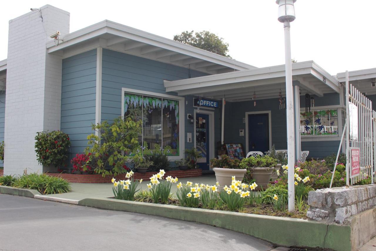 Inn Edgewater Beach &
